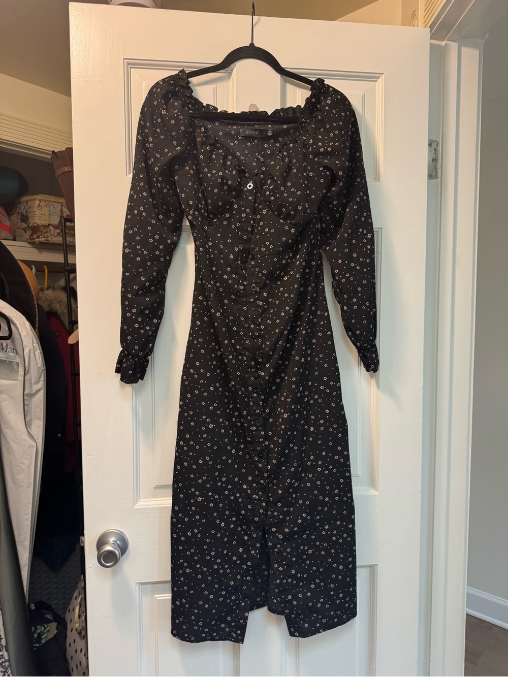 Missguided + Black Floral Long Sleeve Midi Dress with Button Front
